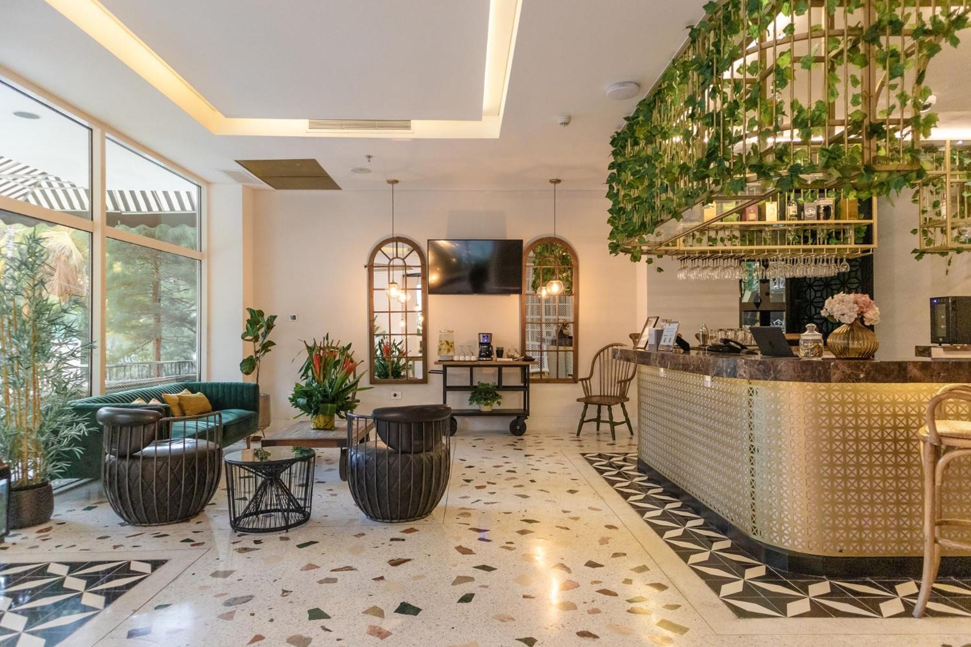 Faranda Collection Barranquilla, A Member Of Radisson Individuals Hotel Barranquilla  Exterior photo The lobby of the hotel